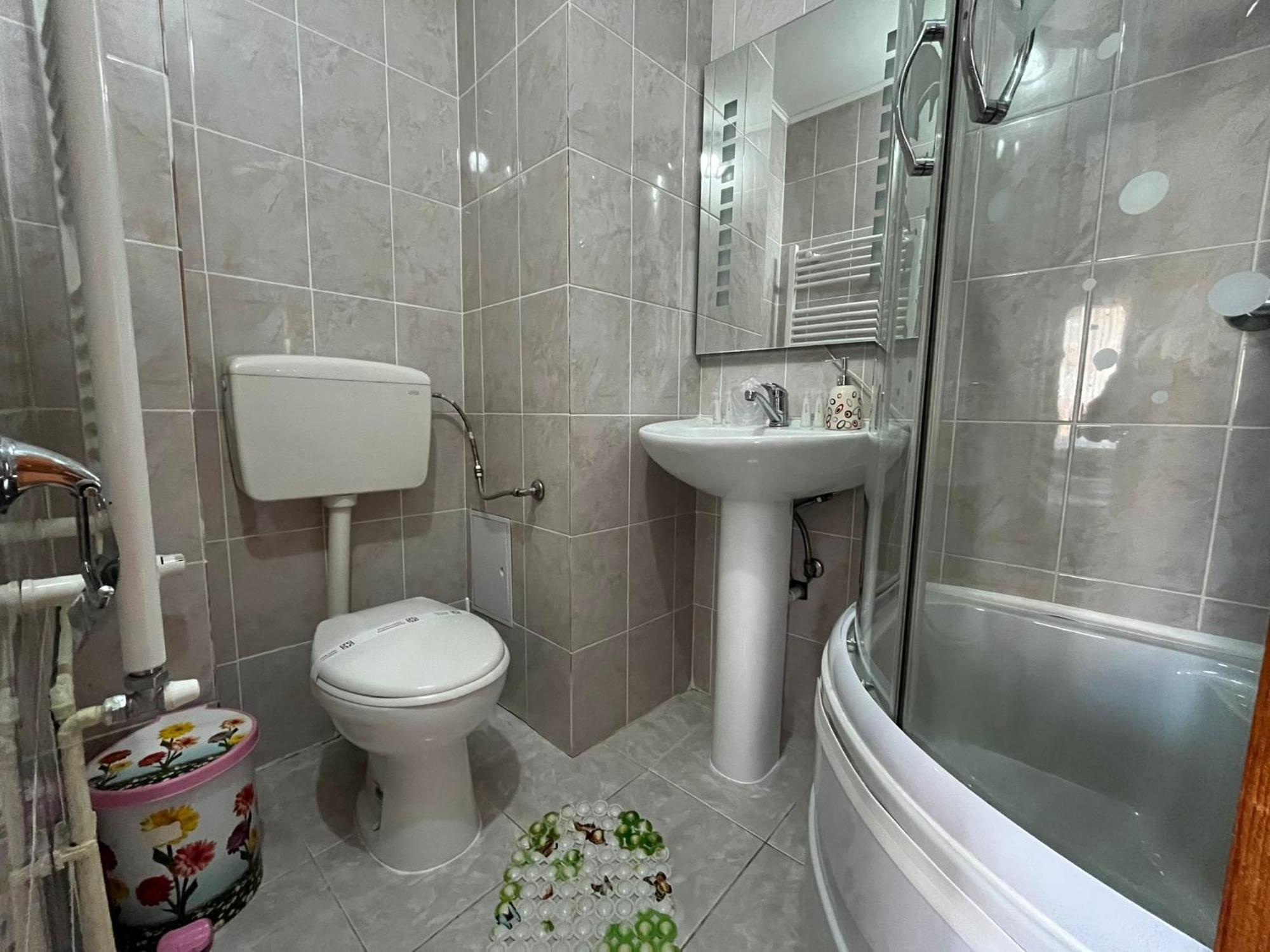Casa Poenaru Hotel Câmpulung Moldovenesc Buitenkant foto